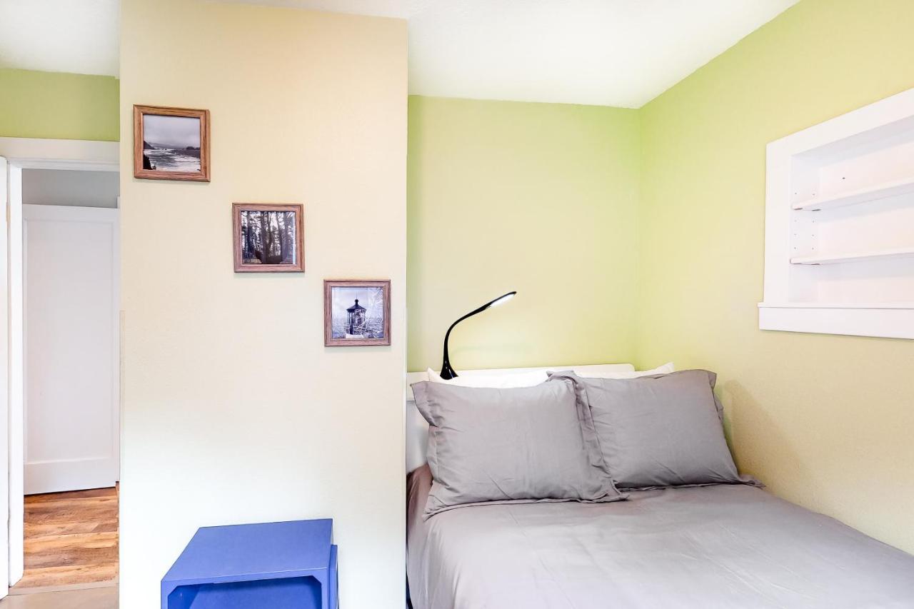 Bud'S Beach House โอเชียนไซด์ ภายนอก รูปภาพ